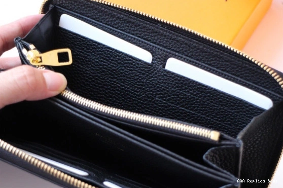 Aaa replica bags LOUIS WALLET VUITTON ZIPPY 0711